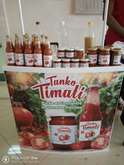 
          Exposition au ministère de l'enseignement primaire du produit TANKO TIMATI 