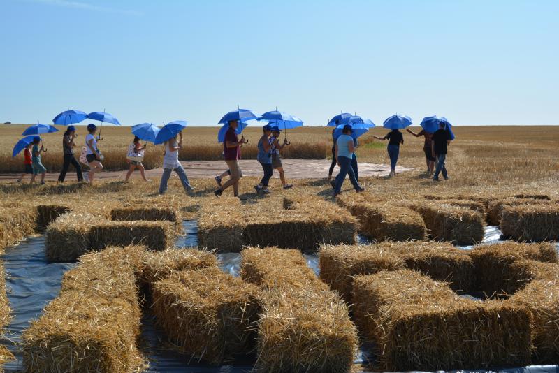 
          Les agriculteurs eurois aiment le Tour