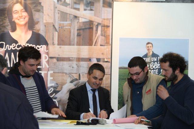 
          Continuons à installer des jeunes en agriculture