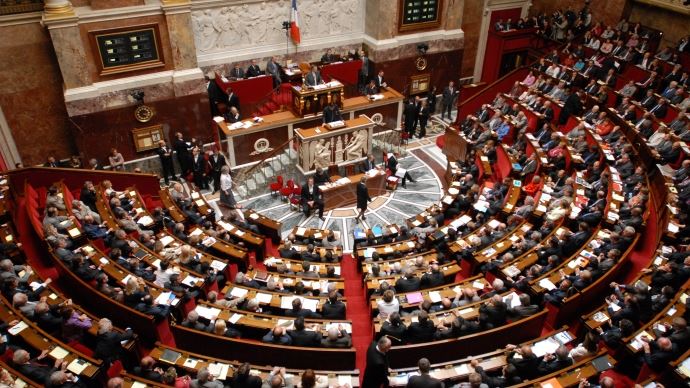 
          Le Conseil constitutionnel valide les mesures clés mais censure certains détails