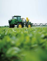 
          Application du fongicide fluide Quadris melangé avec l’insecticide Matador dans le soja