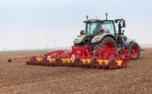 
          Grimme renforce son offre de semoirs