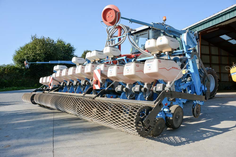 
          Implanter son colza avec un semoir monograine