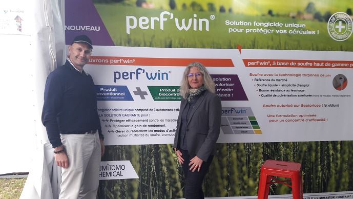 
           Les deux collaborateurs, Philagro et Action Pin proposent aux agriculteurs des pratiques pour la protection fongicide des céréales