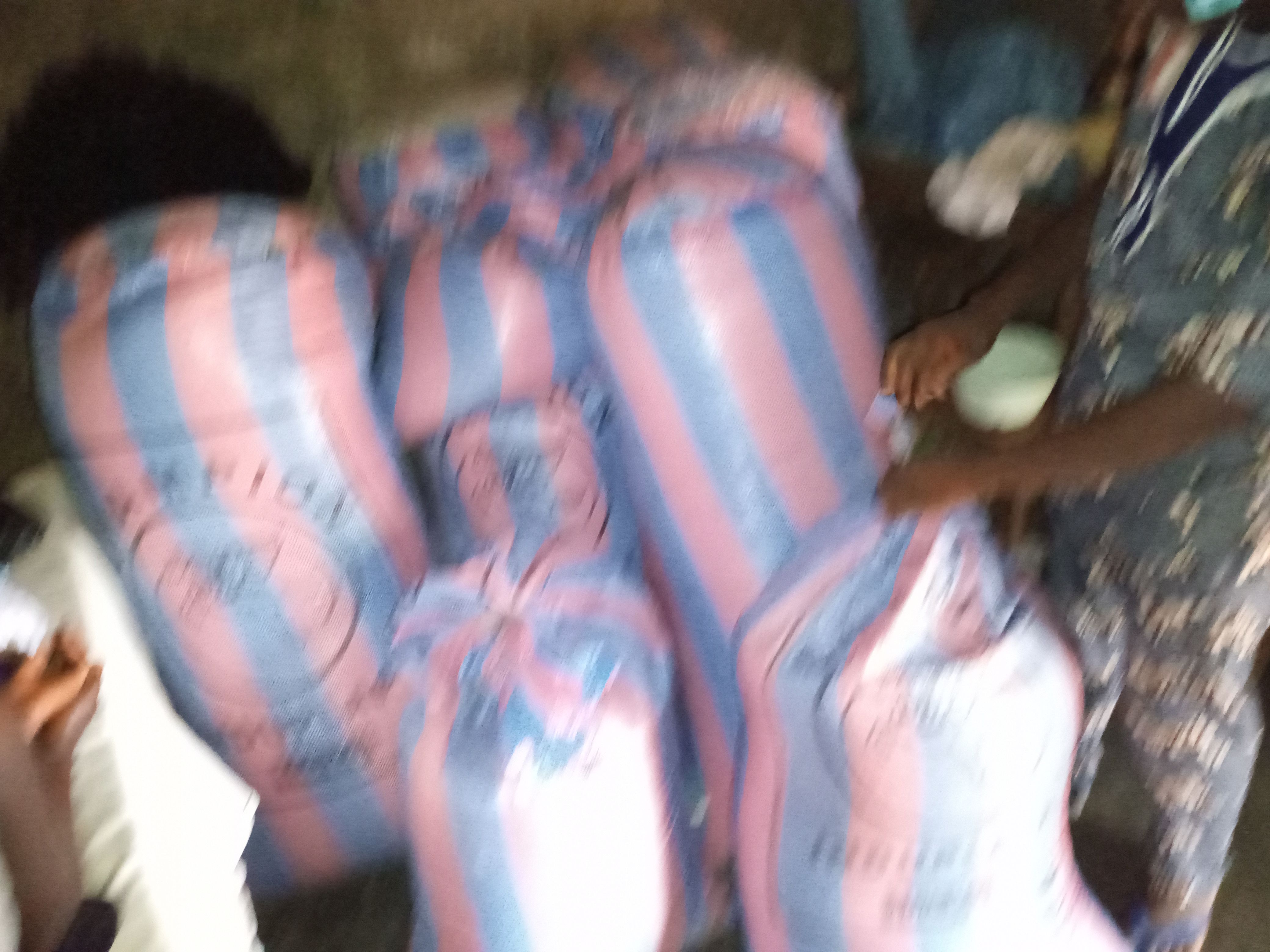Récoltes de soja biologiques au Benin dans la commune de glazoue