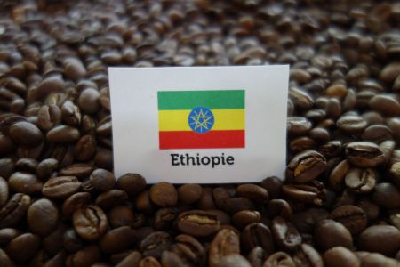 
          Le café