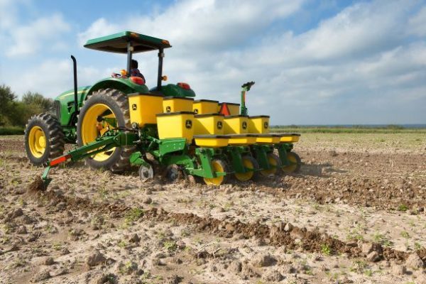 
          Les Machines agricoles avec John Deere