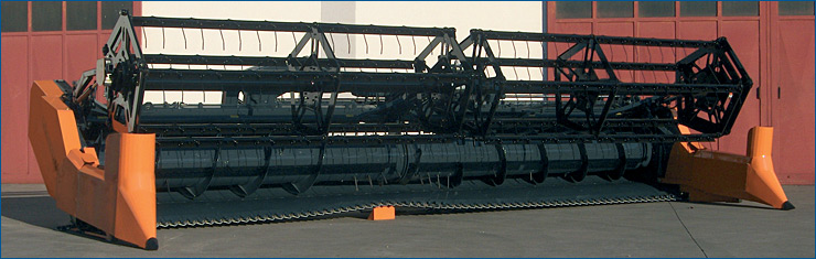
          Machine à récolte Cressoni