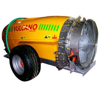 
          Pulvérisateur traîné Vulcano