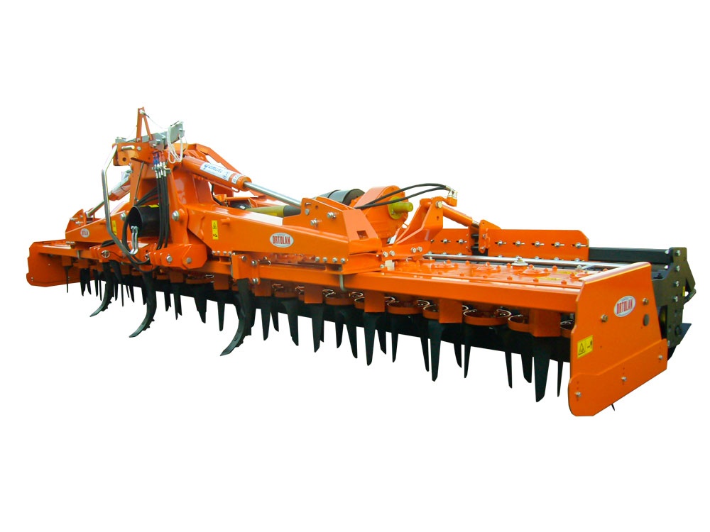 
            Outils agricoles Ortolan/Herse rotative repliable : Séries Gemini 3