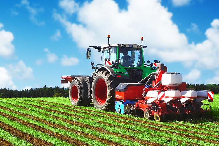 
          Outils agricoles Baertschi/Oekosem 4R700-4R750 
