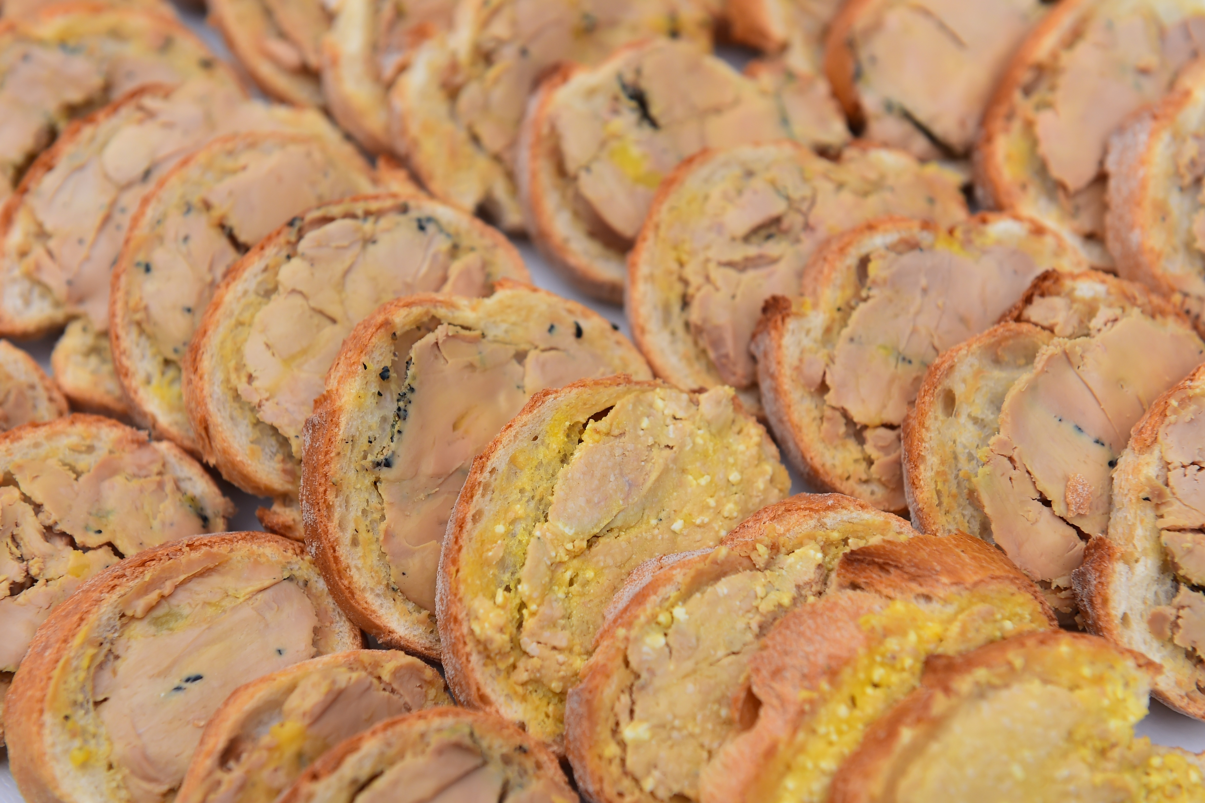 
          Promotions : la filière foie gras vent debout contre la loi Egalim