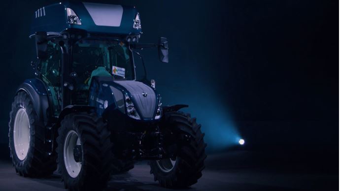 
           Tracteur bi-carburation Le New Holland T5.140 H2 Dual Power carbure à l'hydrogène 